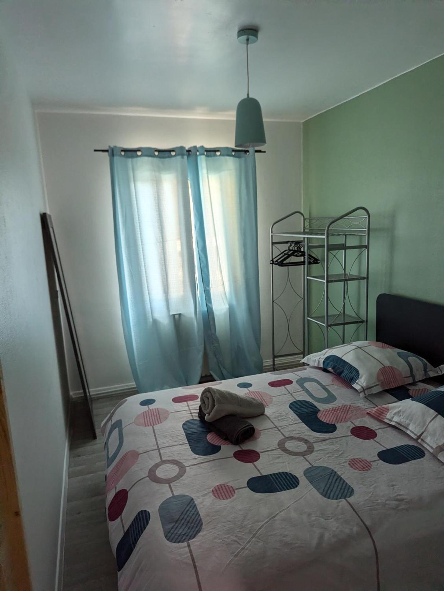 Barbusse Apartment Fleury-les-Aubrais Luaran gambar